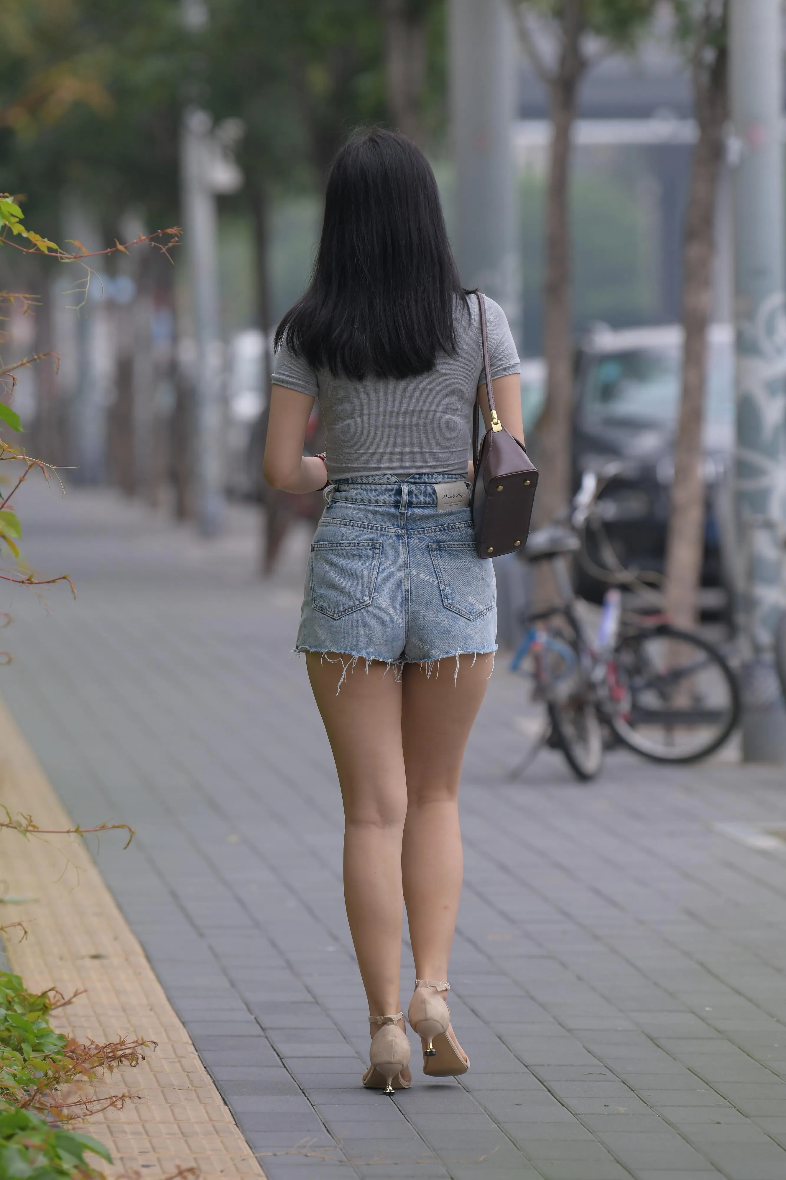 魔镜街拍 NO.169 一只麋鹿摄影-牛仔短裙美女 [235P]插图